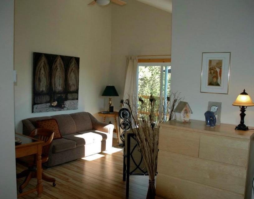 Gîte Au Pied Du Courant Mont-Laurier Extérieur photo
